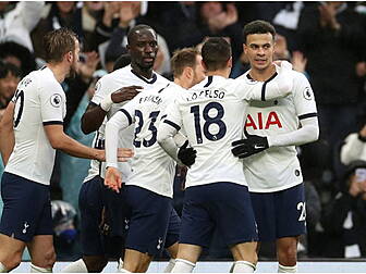 Tottenham come from behind to...